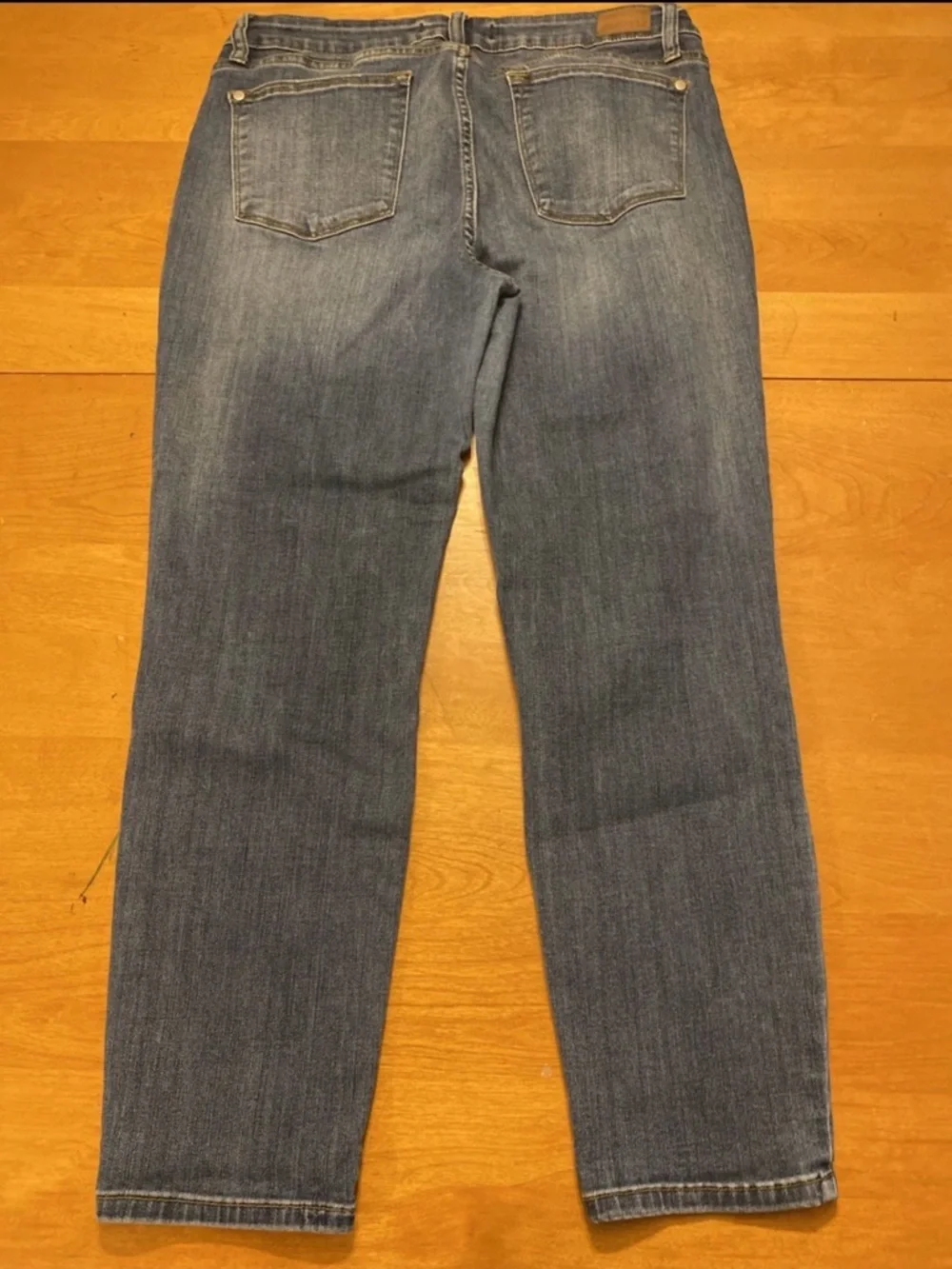 Judy Blue Women's Blue Denim Ankle Jeans - Picture 3 of 7